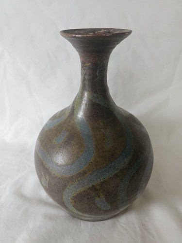 Wonderful early studio pottery vase bottle form great glaze effects - Picture 15 of 22