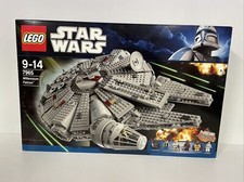 LEGO 7965  Star Wars Millennium Falcon