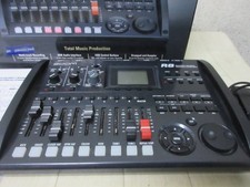Zoom R8 Multitrack Digital Recorder 8-track MTR