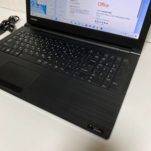 Toshiba Dynabook Laptop Windows 11 Pro 64-bit Core i5-5200U Black Used Japan - Picture 3 of 7