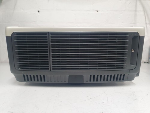 Canon WUX6000 DVI / VGA / HDMI Data Projector (Lamp Couinter 1696H) inc VAT - Afbeelding 8 van 15