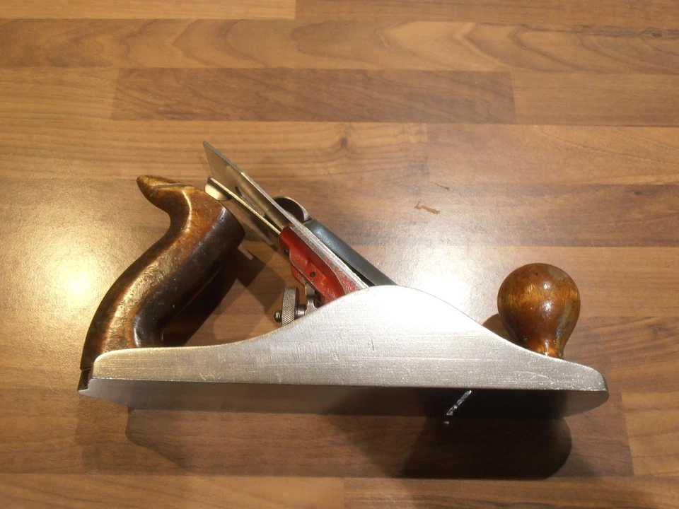 Vintage Millers Falls No 10 Carpenters Smoothing Plane - Image 3 of 4