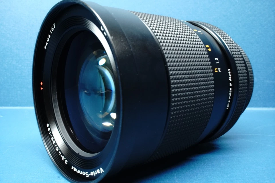 [Top MINT] Contax Carl Zeiss Vario-Sonnar 35-135mm f/3.3-4.5 MMJ Lens C/Y JAPAN - Image 2 of 4