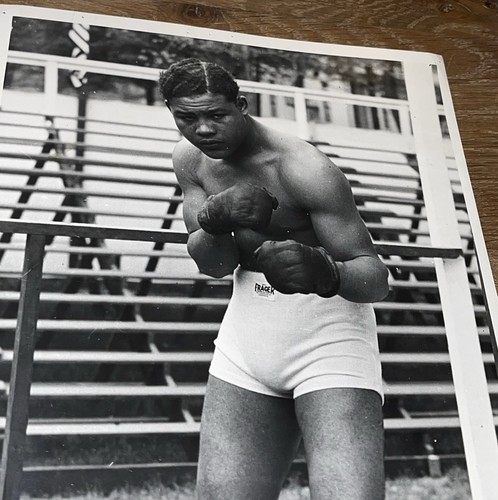 JOE LOUIS Heavyweight Boxing Champion Original Photograph VERY RARE!!! - Picture 2 of 3