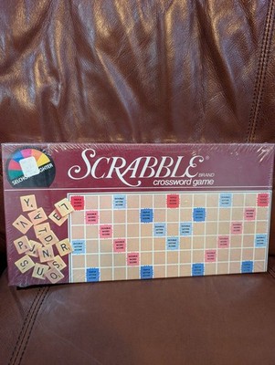 1983 Vintage Selchow & Righter Scrabble Crossword Game 2-4 Players Age 8 - Adult