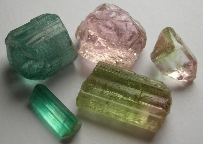 TOURMALINE, MIXED COLOR, ROUGH FOR FACETING, AFGHANISTAN