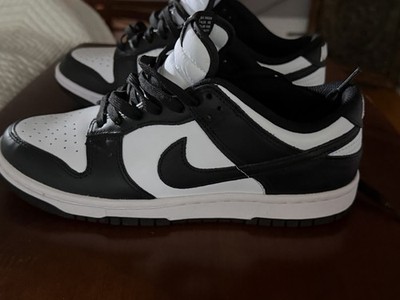 Nike Dunk Black/White Colorblock Low Top Lace Up Athletic Sneakers