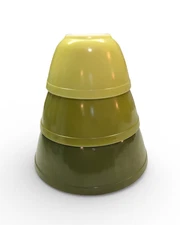 Vintage PYREX Verde  Green Nesting Mixing Bowl Set 401,402,403 Nice shape