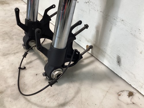 Yamaha YZF R1 2022 20-24 horquillas delanteras patas tubos triple árbol suspensión OEM - Imagen 5 de 5