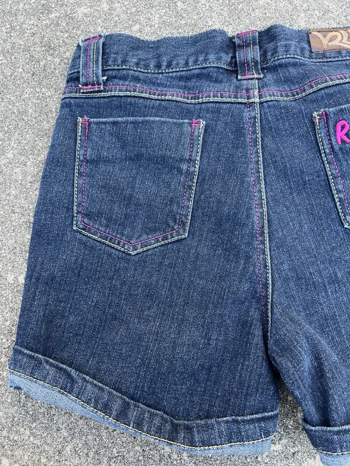 Pantalones Cortos Bordados Rocawear Años 2000 Vintage Niñas Y2K Talla 16/Mujeres 0-2 Foto 3 de 4