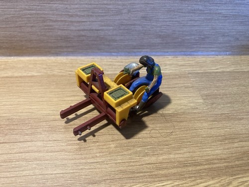 Britains 9552 Vegetable Planter Tractor Attachment  - Scale 1:32