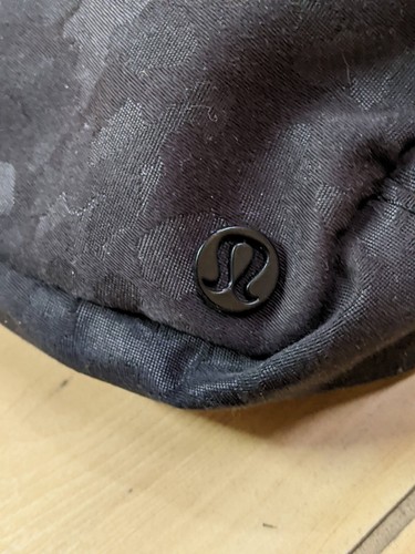 Lululemon Everywhere Gürteltasche OG Fragment Camo Jacquard Schwarz Deep Coal Reise - Bild 3 von 12