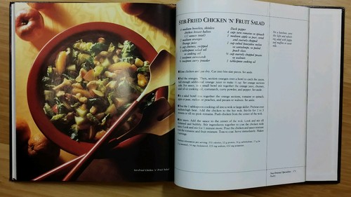 WOK CUISINE ORIENTAL TO AMERICAN BY BETTER HOMES AND GARDENS HARDCOVER 1991 - Picture 2 of 2