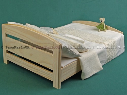 Bed linen set for a king size Double bed dollhouse miniature 1:6 scale, bedding - Picture 7 of 12