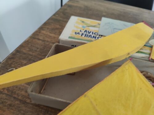 Glider 1960 The Plane Of France ( United States) The Condor Model Yellow Plane - Picture 6 of 20