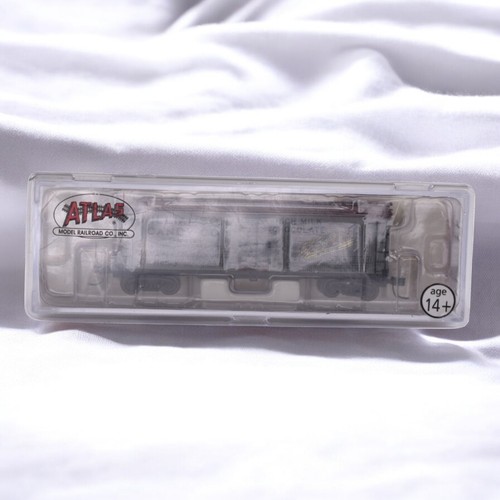 Atlas 41538 Williamson Candy Co. 40' Wood Reefer - Picture 3 of 9