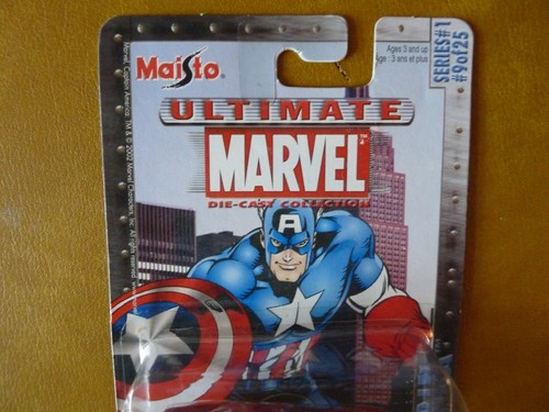 Maisto 1:64 2002 Corvette Coupe Red "Ultimate Marvel Captain America" #9 of 25 - Picture 3 of 5