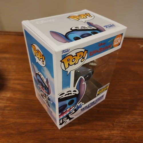Funko Pop! Disney Lilo & Stitch Skeleton Stitch #1234 EE Exclusive - Picture 3 of 5