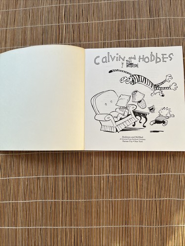 Vintage Book Calvin and Hobbes, 11th Printing 1987 Softcover - Picture 3 of 15