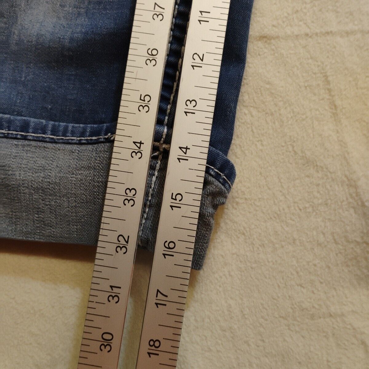 Bild 9 von 17