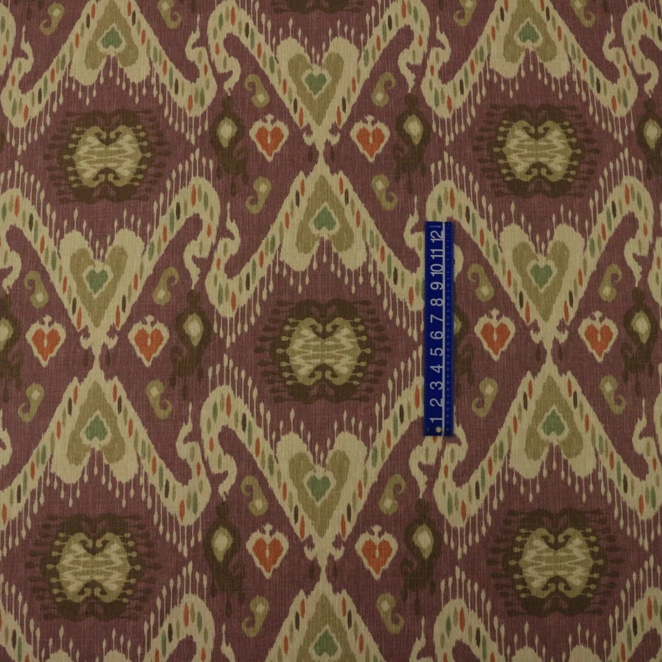 TELA MULTIUSOS WAVERLY ILUMINADA MORERA PÚRPURA IKAT BEIGE POR YARDA 54"W Foto 3 de 4