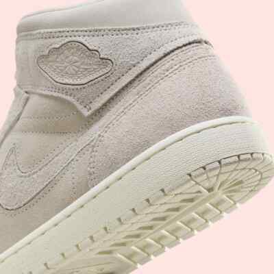 靴 NIKE AIR JORDAN Nike WMNS Air Jordan 1 Mid 