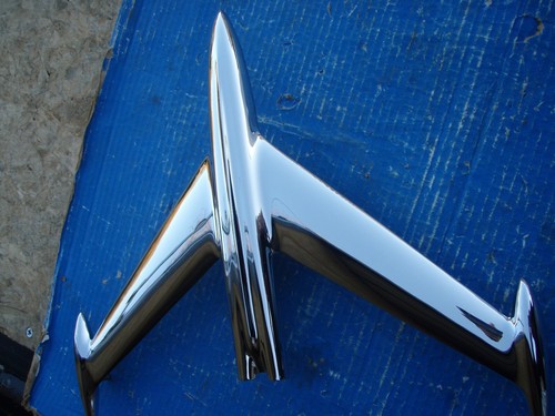 1956 56 OLDSMOBILE OLDS Ornament Chrome Hood 25616 Super 88 CONVERTIBLE - Bild 1 von 7
