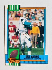 1990 TOPPS #323 DAN MARINO NM-MT NFL FOOTBALL CARD