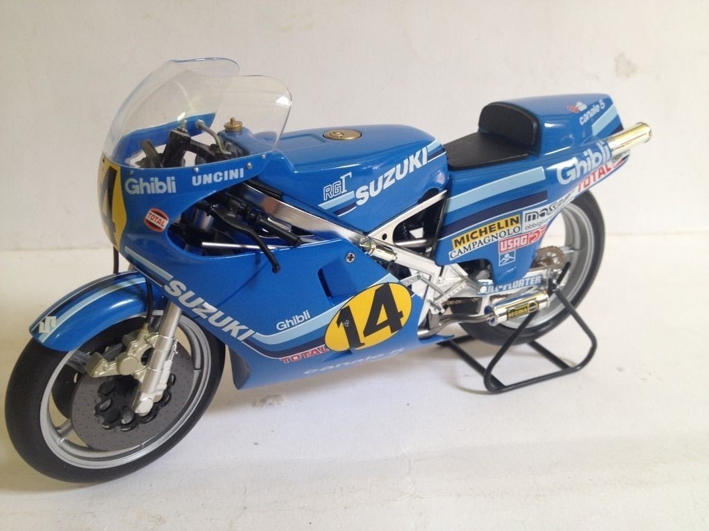 FRANCO UNCINI SUZUKI 1 12 1982 VERY RARE el precio más bajo FRANCO UNCINI UNCINI UNCINI SUZUKI 1 12 1982 VERY RARE Venta barata