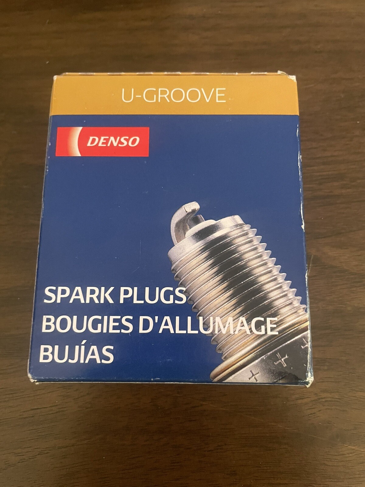 1 Box of 4 DENSO 3132 Spark Plug KJ16CR-L11