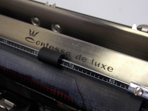 Adler Contessa de Luxe Vintage Handschreibmaschine 70er Jahre ein paar Hafttasten - Bild 9 von 11