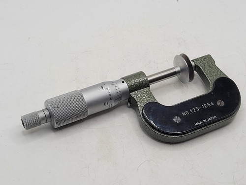 Mitutoyo 123-125 Outside Disc Flange Micrometer, Ratchet, Lock, Carry Case - Picture 17 of 17