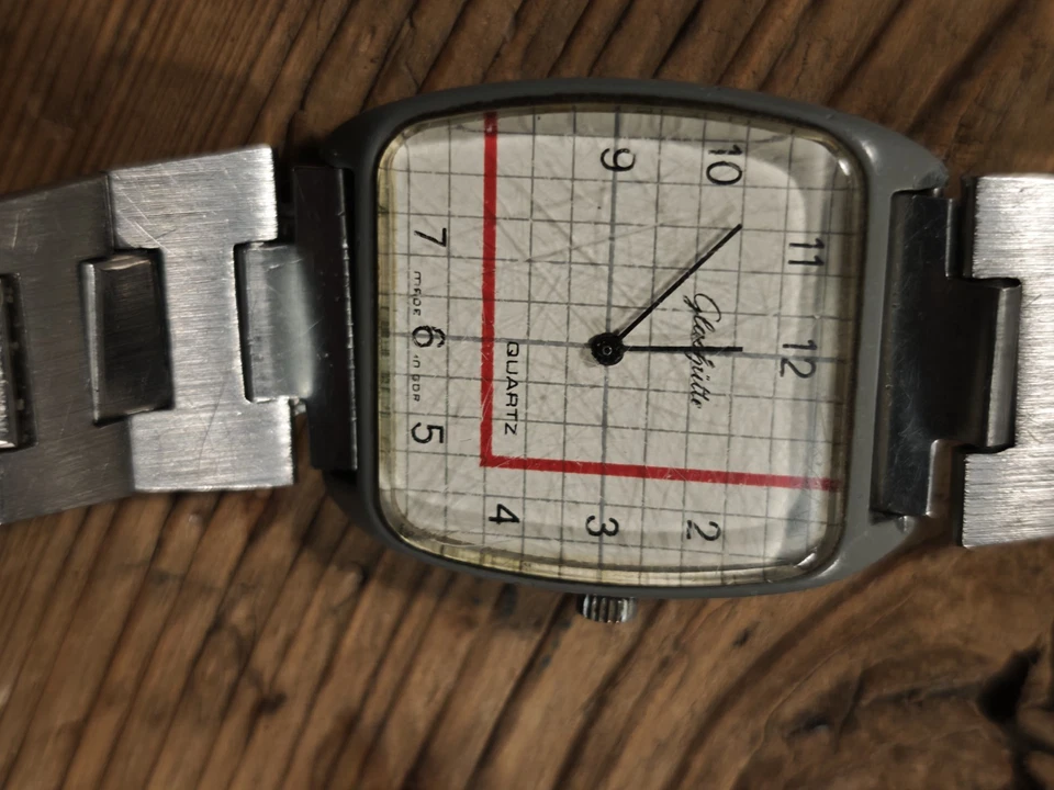 Glashütte Quartz DDR 90er Design Uhr Vintage Uhr - Bild 3 von 4