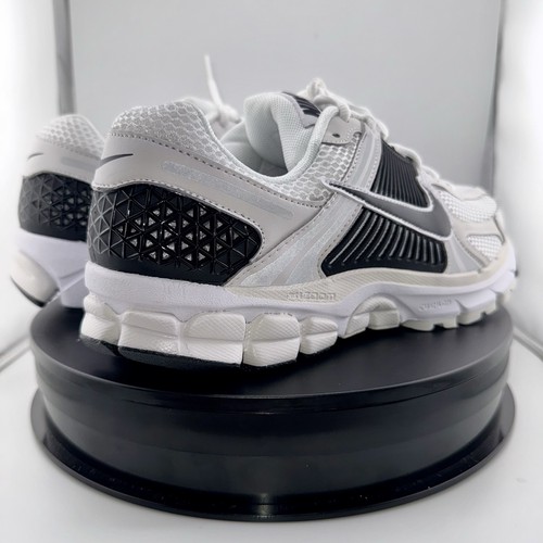 Size 9 Men - Nike Air Zoom Vomero 5 White Black FB9149-101 - Bild 14 von 21