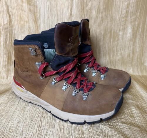 Men’s 10 D Danner Mountain 600 Leaf 4.5” Grizzly Brown/Rhodo Red GTX 62291 Gorp
