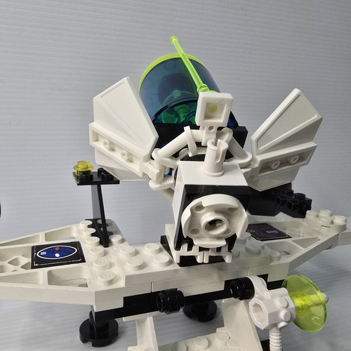 Lego 6856 Planetary Decoder with Instructions and Mini Replacement Parts Used - Picture 17 of 20