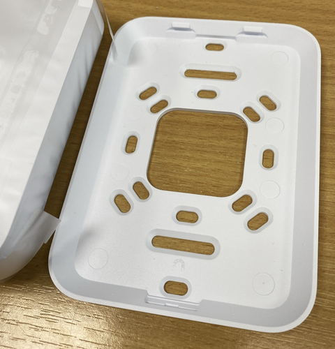 Punto de acceso en pared UBIQUITI UNIFI U7-IW - Imagen 4 de 7