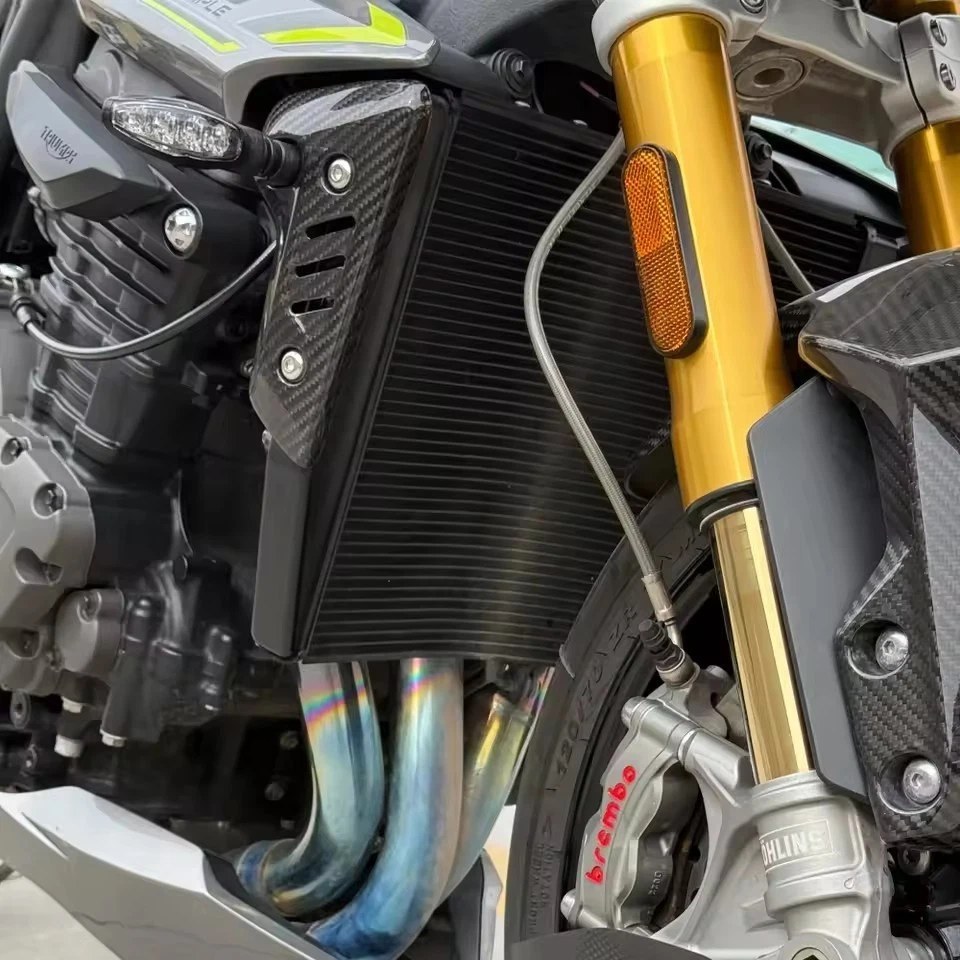 For Triumph Street Triple 1200 Carbon Fiber Radiater Covers Side PanelsRadiator - Image 2 of 4