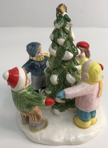 Department 56 Snow Village “Kids Around The Tree” #50946 *No Box *Read* - Picture 6 of 9