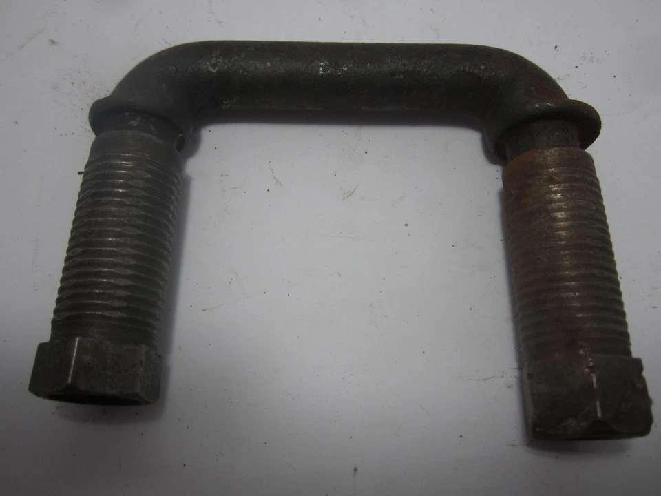 Paquete de buje de grillete de resorte trasero para camioneta Dodge Fargo 48-53 de 1 tonelada NOS 1315500 Foto 3 de 4