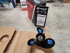 NEW ALUMINUM 10 3/8" X 13P MERCURY BLACK MAX PROP, 48-19640A40, 10 SPLINE, P9006