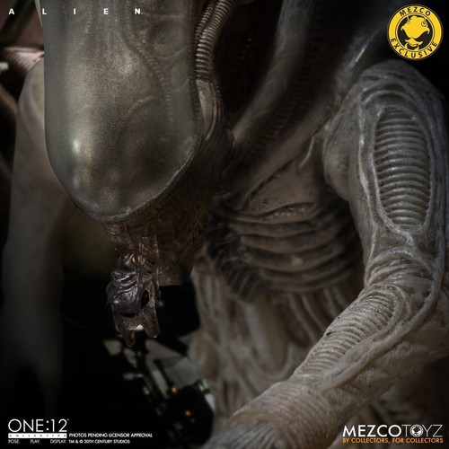 Mezco Exclusive One:12 Collective Alien Xenomorph Concept Edition MIB - Picture 9 of 21