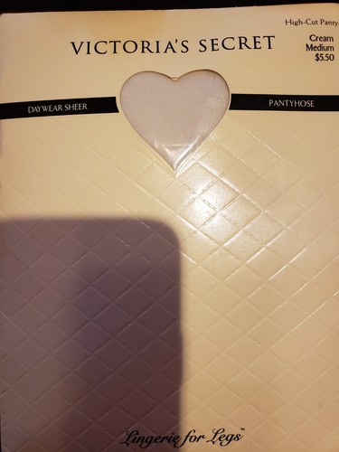 Pantyhose Stockings Victoria's Secret Size Medium Cream - Picture 5 of 11