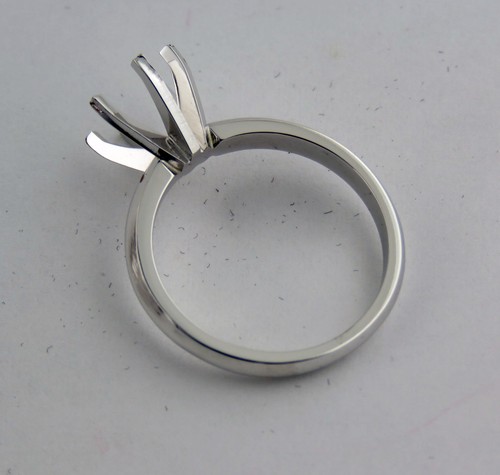 Montaje de anillo solitario de oro blanco de 14 quilates de 2 quilates para montura de piedra redonda de 8,2 mm - Imagen 4 de 11