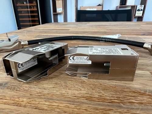 C9300L-STACK-KIT Cisco Catalyst 9300L Stacking Kit - 第 2/4 張圖片