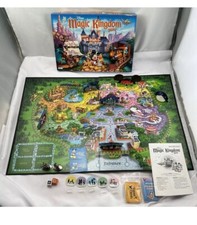 Disney Magic Kingdom Parker Brothers Board Game 2004 - 100% Complete!