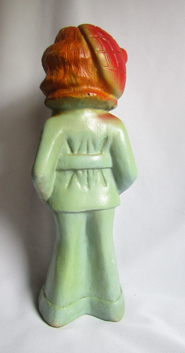 Vintage Chalkware Girl Carnival Prize figure Red hat Green Jacket & Bellbottoms - Picture 4 of 4