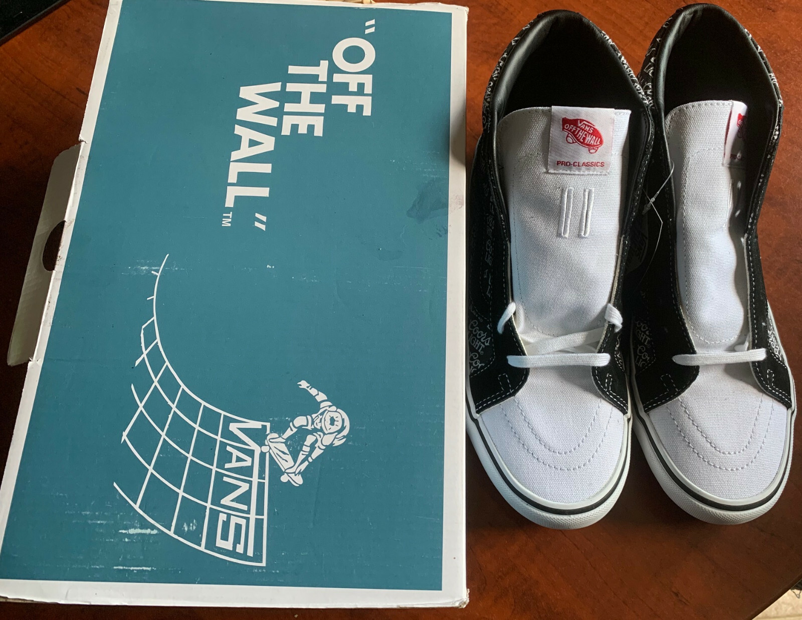 Rare New Vans X Coors Light Sk8-Hi Reissue Pro 50th Anniversary sz 10.5 | eBay Rare New Vans X Coors Light Sk8-Hi Reissue Pro 50th Anniversary sz 10.5 | eBay