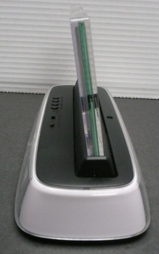 Reloj despertador interactivo MOSHI con respuesta de voz blanco - Imagen 4 de 6