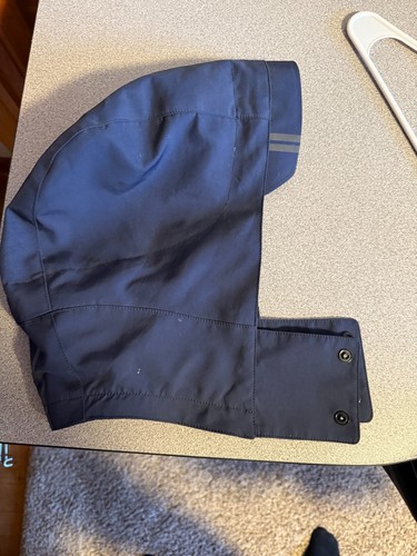 Canada Goose Crew Trench Hooded Style 2409M NAVY BLUE SIZE MEDIUM - Picture 4 of 6